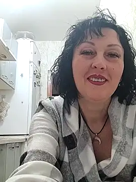 HelgaDennis online show from 04-06-26, 03:26