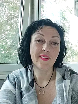 Snapshot of HelgaDennis chatting on 05-22-26, 03:57 HelgaDennis online show from 05-22-26, 03:57
