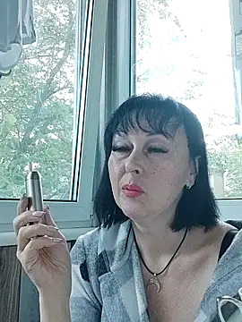 Snapshot of HelgaDennis chatting on 06-08-26, 03:51 HelgaDennis online show from 06-08-26, 03:51
