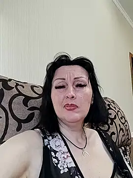 Snapshot of HelgaDennis chatting on 06-09-26, 04:29 HelgaDennis online show from 06-09-26, 04:29