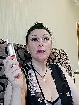 Snapshot of HelgaDennis chatting on 07-01-26, 05:53 HelgaDennis online show from 07-01-26, 05:53