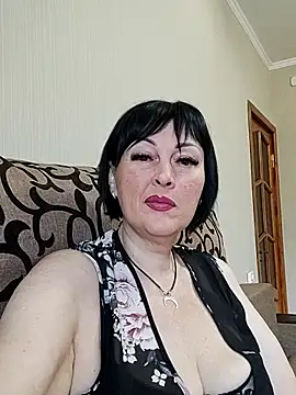 Snapshot of HelgaDennis chatting on 07-10-26, 06:07 HelgaDennis online show from 07-10-26, 06:07