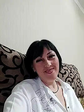 Snapshot of HelgaDennis chatting on 07-10-26, 06:10 HelgaDennis online show from 07-10-26, 06:10