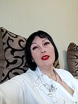 Snapshot of HelgaDennis chatting on 07-13-26, 06:38 HelgaDennis online show from 07-13-26, 06:38