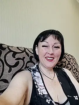 Snapshot of HelgaDennis chatting on 07-14-26, 05:56 HelgaDennis online show from 07-14-26, 05:56