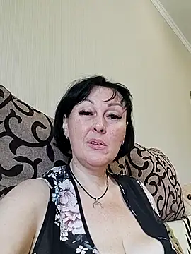 Snapshot of HelgaDennis chatting on 07-20-26, 11:01 HelgaDennis online show from 07-20-26, 11:01