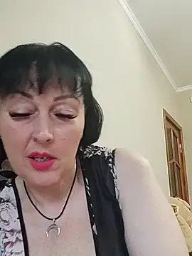 Snapshot of HelgaDennis chatting on 07-21-26, 06:16 HelgaDennis online show from 07-21-26, 06:16