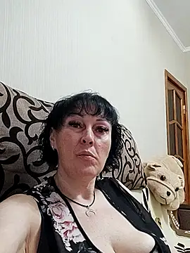 Snapshot of HelgaDennis chatting on 07-22-26, 02:36 HelgaDennis online show from 07-22-26, 02:36