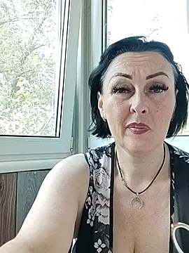 Snapshot of HelgaDennis chatting on 08-04-26, 12:52 HelgaDennis online show from 08-04-26, 12:52