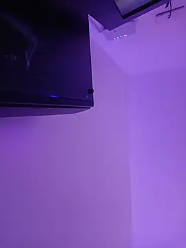 SalomeFire online show from 05-20-26, 04:02