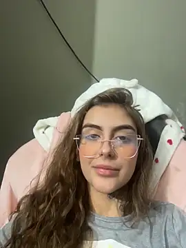 miiabellovic online show from 06-07-26, 10:35