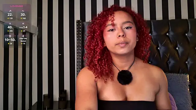 Snapshot of lara_curly chatting on 04-03-26, 08:12 lara curly online show from 04-03-26, 08:12