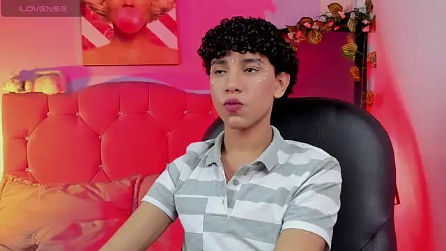 Snapshot of artemis_jones chatting on 03-19-26, 08:57 artemis jones online show from 03-19-26, 08:57