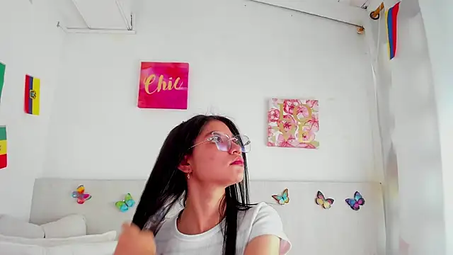 LindaCatalina  online show from 07-11-26, 01:03
