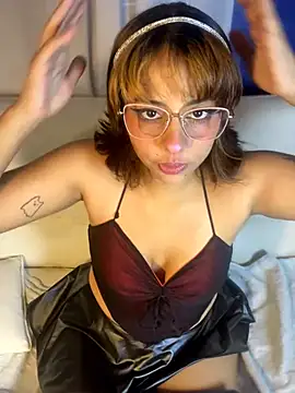 LeylaKnox online show from 03-27-26, 01:22