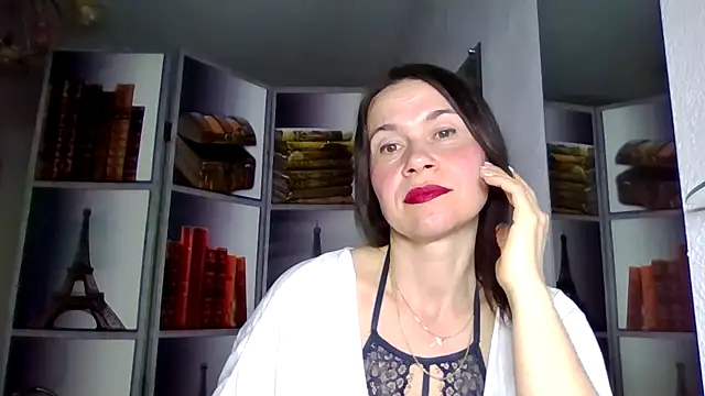 Snapshot of Selena_Moo chatting on 03-20-26, 10:53 Selena Moo online show from 03-20-26, 10:53