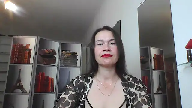 Selena Moo online show from 07-26-26, 08:10