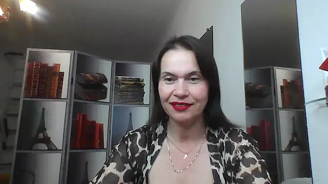 Selena Moo online show from 07-30-26, 10:03