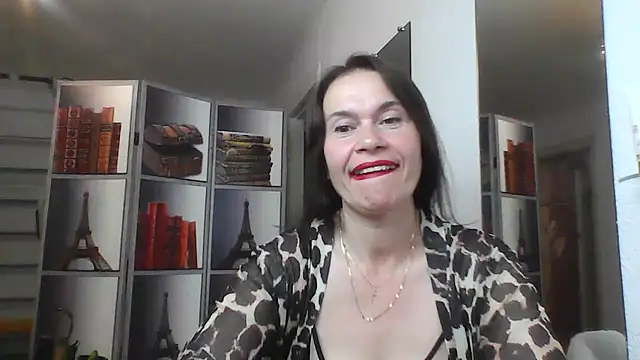 Selena Moo online show from 08-02-26, 08:46