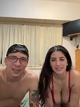 Snapshot of StefyStevis chatting on 04-02-26, 04:21 StefyStevis online show from 04-02-26, 04:21