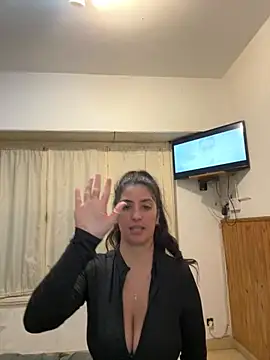 Snapshot of StefyStevis chatting on 04-07-26, 03:29 StefyStevis online show from 04-07-26, 03:29