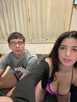 Snapshot of StefyStevis chatting on 04-10-26, 03:45 StefyStevis online show from 04-10-26, 03:45