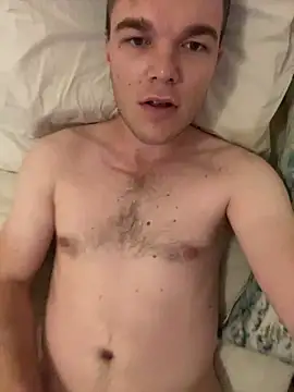 Snapshot of Gerrie75 chatting on 03-21-26, 12:54 Gerrie75 online show from 03-21-26, 12:54