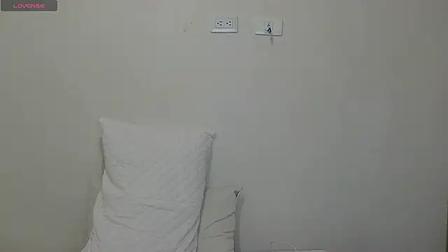 zyra vex online show from 06-11-26, 12:32