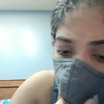 Snapshot of sanayabose7 chatting on 05-30-26, 03:42 sanayabose7 online show from 05-30-26, 03:42