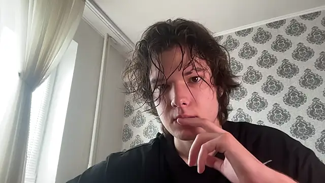 Snapshot of tomasdickpick chatting on 06-06-26, 08:41 tomasdickpick online show from 06-06-26, 08:41
