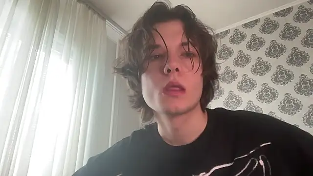 Snapshot of tomasdickpick chatting on 06-14-26, 07:21 tomasdickpick online show from 06-14-26, 07:21