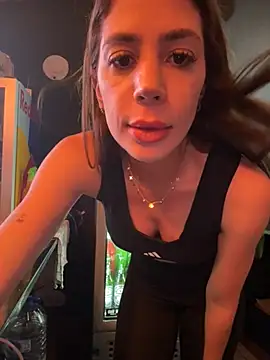 zelyramonvielly online show from 03-25-26, 11:00