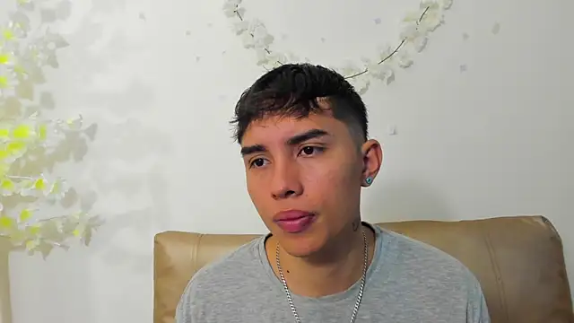 Snapshot of Fher_rivers1 chatting on 04-22-26, 03:24 Fher rivers1 online show from 04-22-26, 03:24