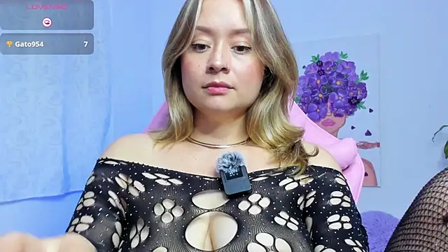Ari Angel23 online show from 05-31-26, 05:59
