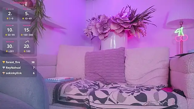 Mia patrick1 online show from 04-25-26, 01:41