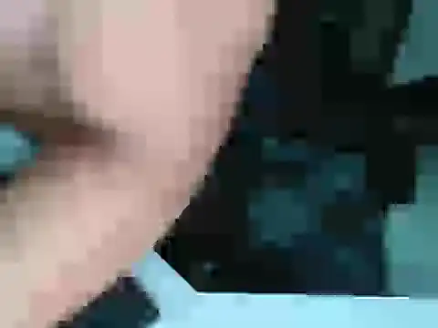 Snapshot of Derick_013 chatting on 05-15-26, 09:49 Derick 013 online show from 05-15-26, 09:49