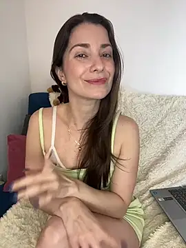 Snapshot of natashakinski chatting on 04-10-26, 07:40 natashakinski online show from 04-10-26, 07:40