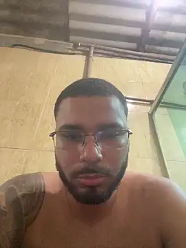 Snapshot of euevcnacama chatting on 03-21-26, 08:45 euevcnacama online show from 03-21-26, 08:45