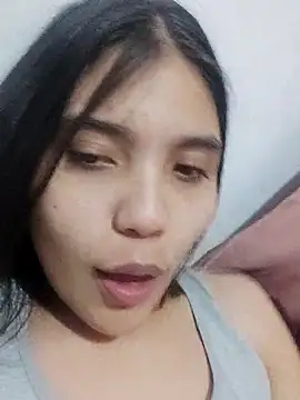Snapshot of your_baby_violet chatting on 03-26-26, 03:56 your baby violet online show from 03-26-26, 03:56