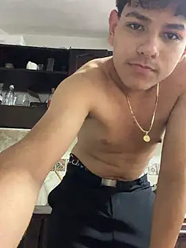 Snapshot of juanma759 chatting on 04-03-26, 03:43 juanma759 online show from 04-03-26, 03:43