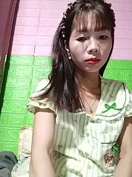 Snapshot of AmyLinee01 chatting on 05-25-26, 08:48 AmyLinee01 online show from 05-25-26, 08:48
