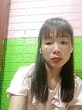 Snapshot of AmyLinee01 chatting on 06-17-26, 08:54 AmyLinee01 online show from 06-17-26, 08:54