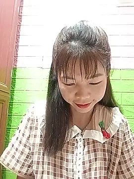 Snapshot of AmyLinee01 chatting on 06-19-26, 08:18 AmyLinee01 online show from 06-19-26, 08:18