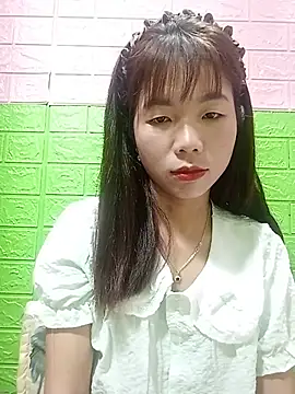 Snapshot of AmyLinee01 chatting on 06-20-26, 08:28 AmyLinee01 online show from 06-20-26, 08:28
