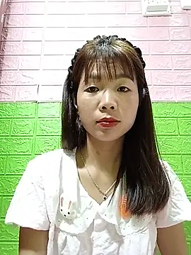 Snapshot of AmyLinee01 chatting on 06-23-26, 11:41 AmyLinee01 online show from 06-23-26, 11:41