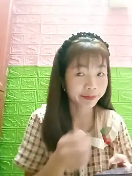 AmyLinee01 online show from 06-24-26, 12:15
