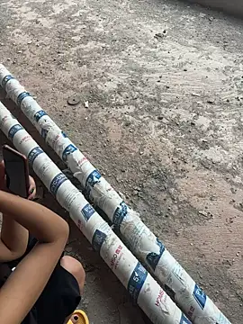 Snapshot of x-xingai13 chatting on 04-05-26, 10:23 x-xingai13 online show from 04-05-26, 10:23