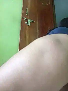 Snapshot of Papte- chatting on 05-16-26, 07:38 Papte- online show from 05-16-26, 07:38