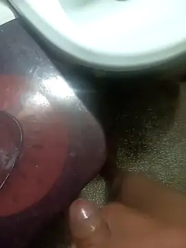 Snapshot of pundai_nakki_ chatting on 03-22-26, 02:04 pundai nakki online show from 03-22-26, 02:04