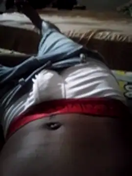 Snapshot of tuchokolatit0 chatting on 03-21-26, 02:42 tuchokolatit0 online show from 03-21-26, 02:42